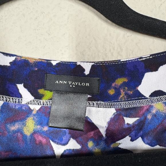 Ann Taylor Womens XS Bow Top Blouse White Purple Floral Botanical Sleeveless - Picture 5 of 9